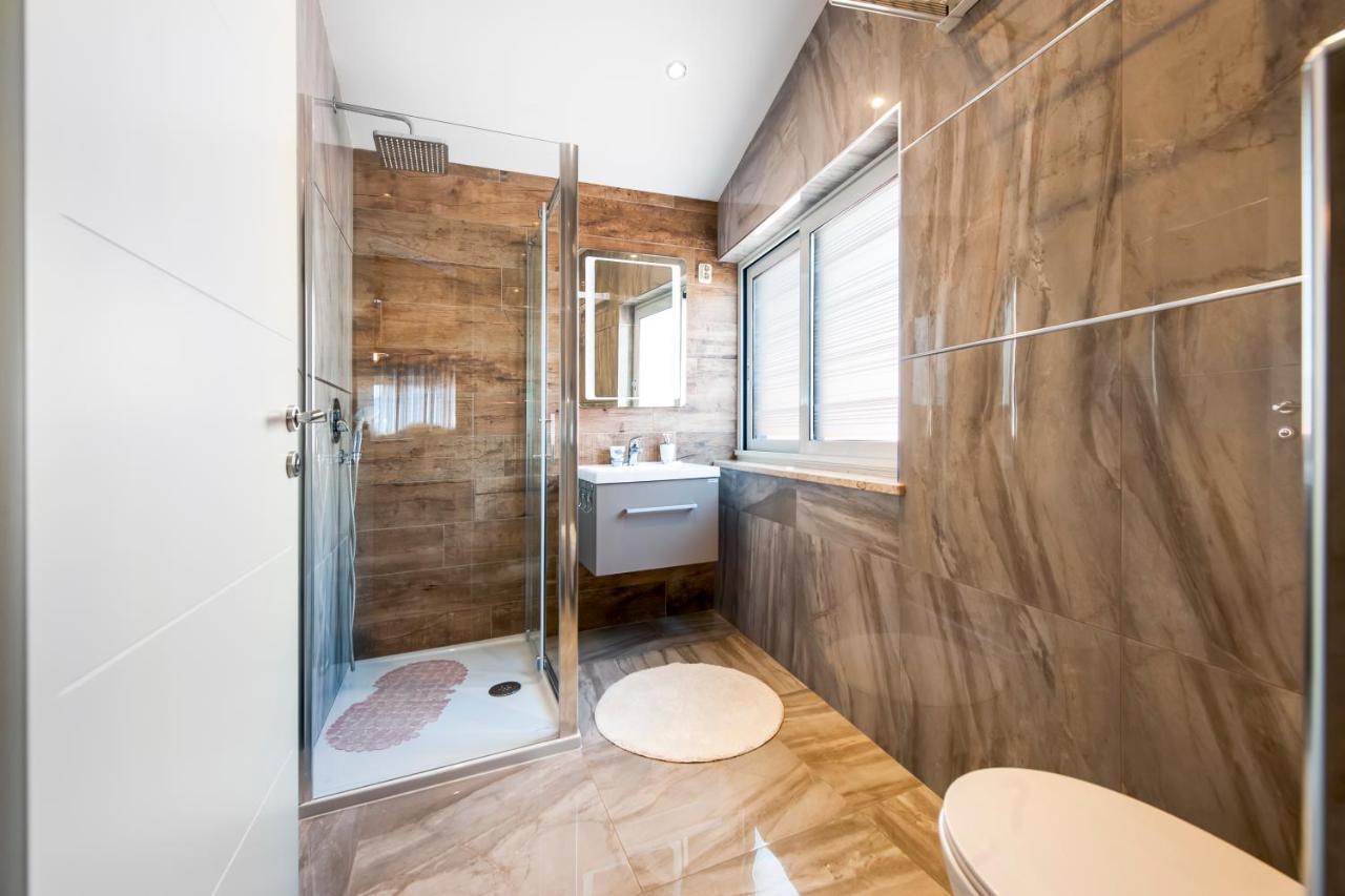 Dolce Studio Apartmani 罗维尼 外观 照片